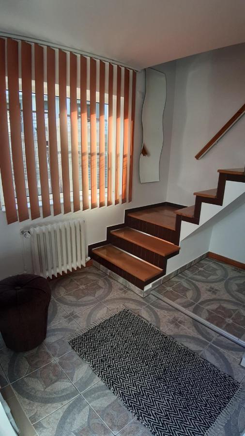 Casa Ultracentral Suceava 빌라 외부 사진